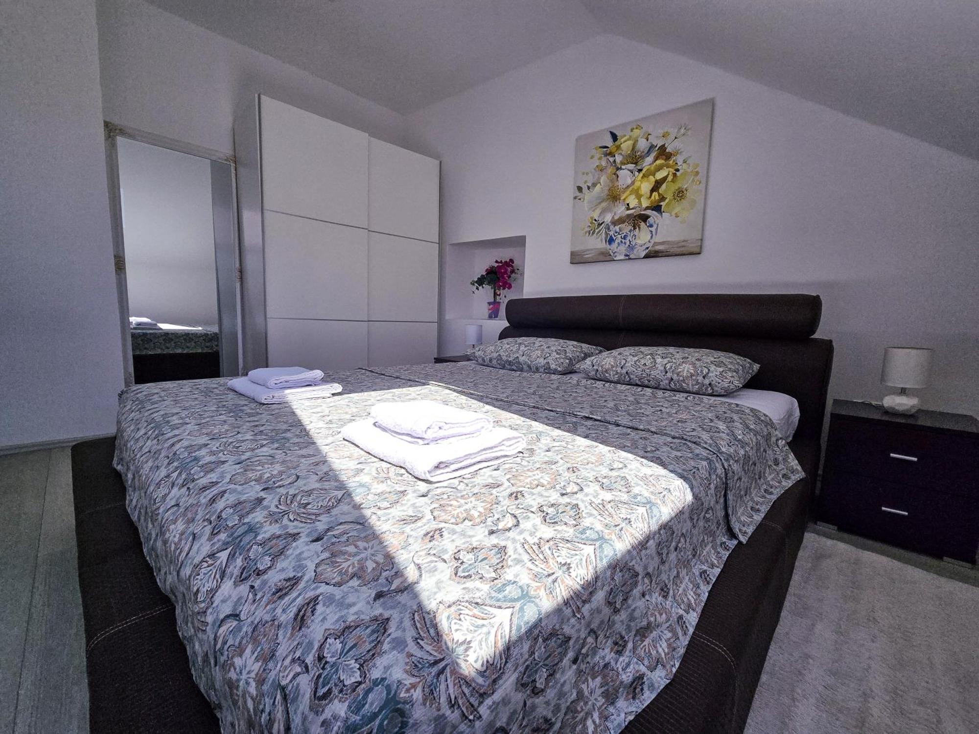 Stone House Varos Apartments Split Bagian luar foto