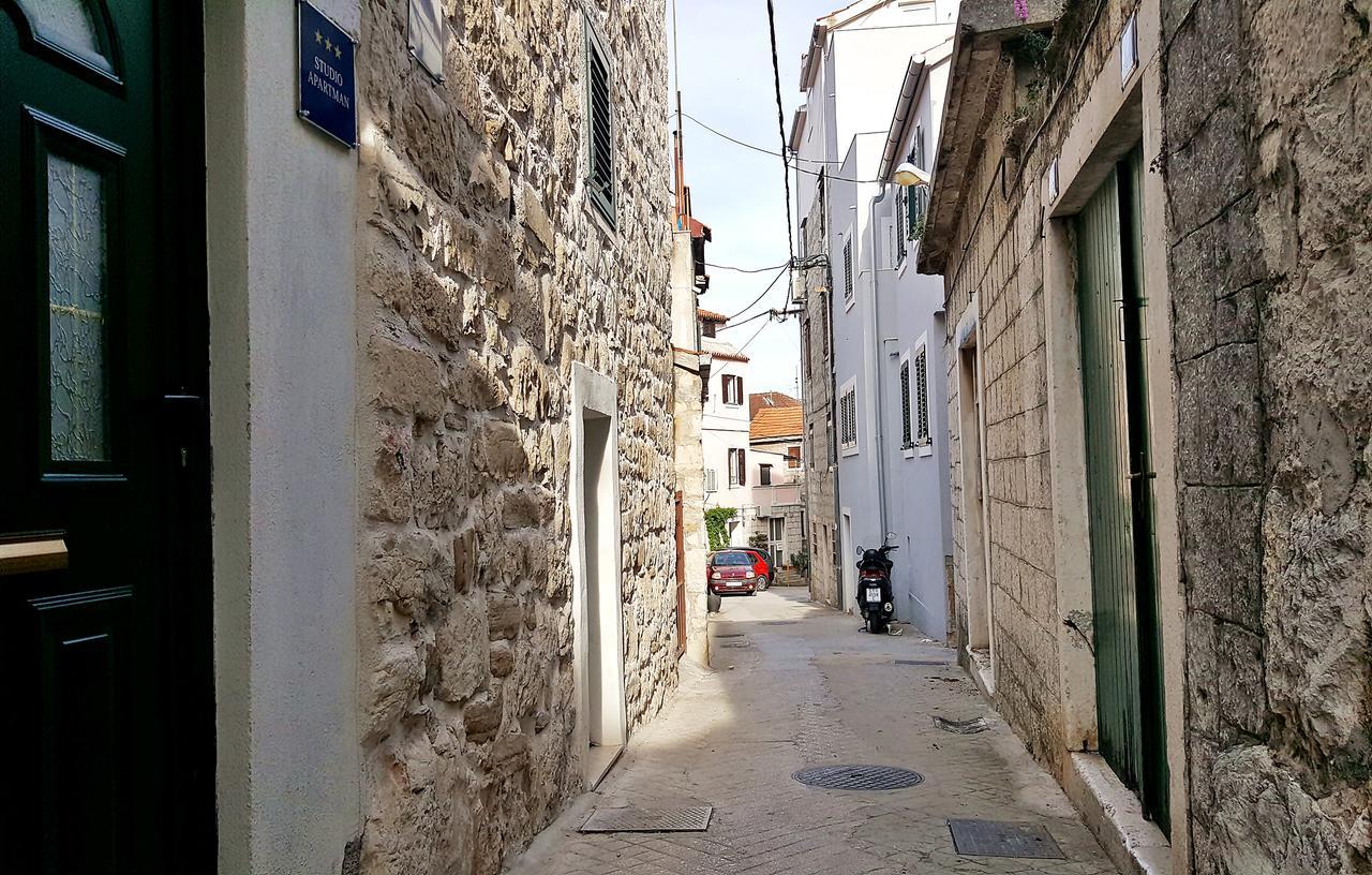 Stone House Varos Apartments Split Bagian luar foto